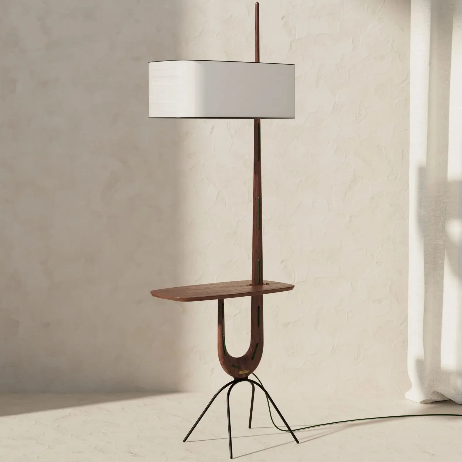 Giraffe Tablet Floor Lamp
