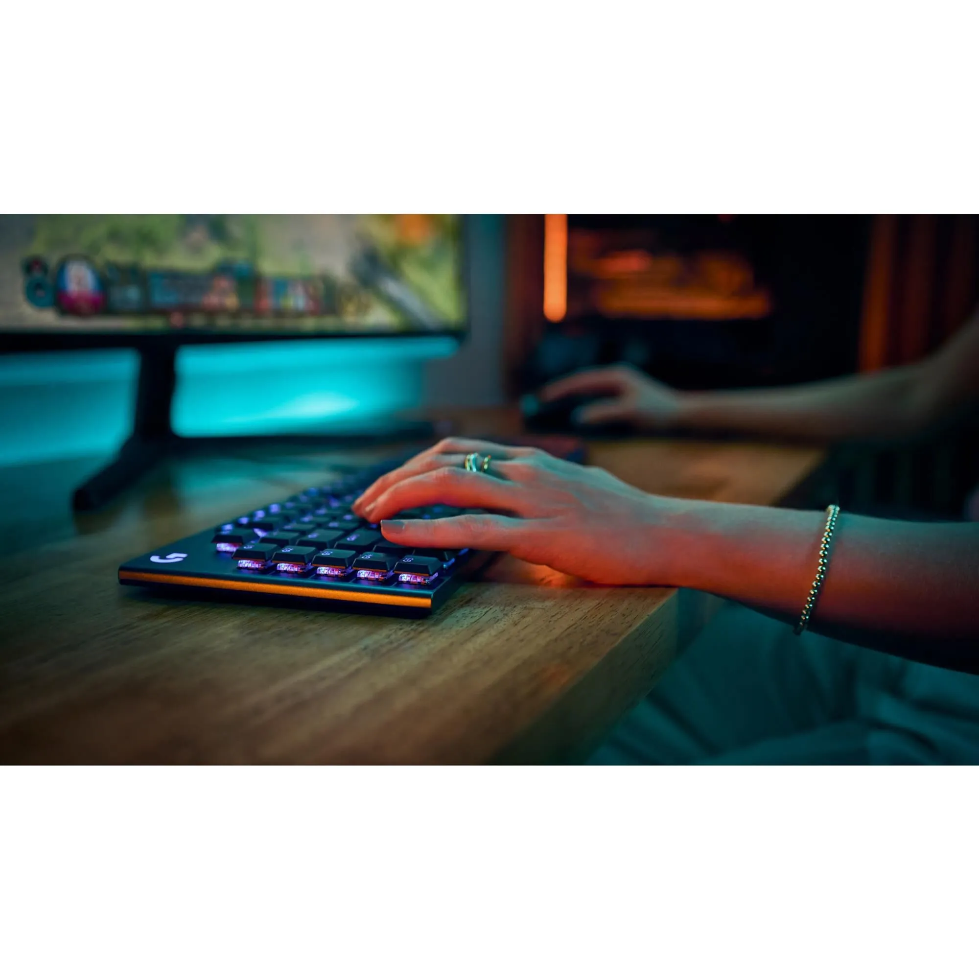 Logitech G915 X Tactile Wired Gaming Keyboard in Black