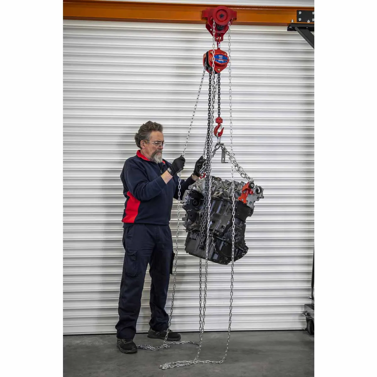 Sealey SG1000KITG Portable Adjustable Gantry Crane with Geared Trolley Combo 1 Tonne