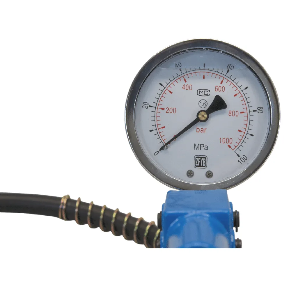 TETRA THHP-700A, Hydraulic Handpump, 700 bar, 2800 cc, inc. 1.5 m hose and pressure gauge, IMPA 615160